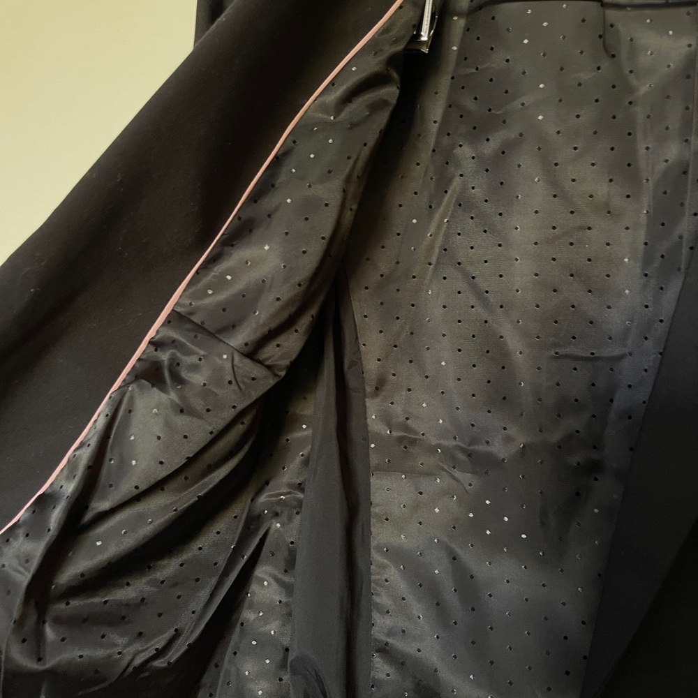RW&CO Black Women’s Blazer Stretch Lining (size 0)